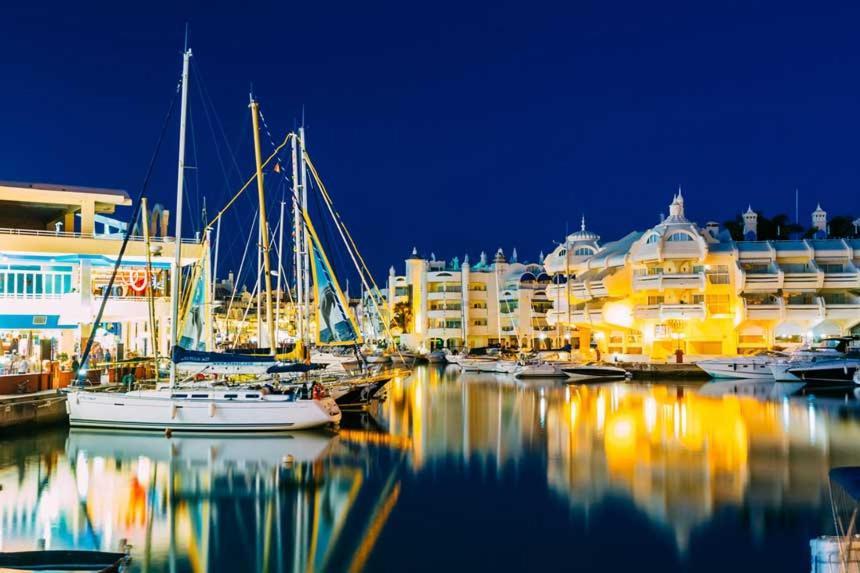 Sweet Home In Puerto Marina Benalmadena Exterior photo